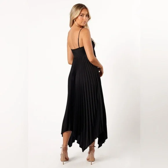 Petal & Pup Vikki Black Midi dress size S B1890 - Picture 3 of 7